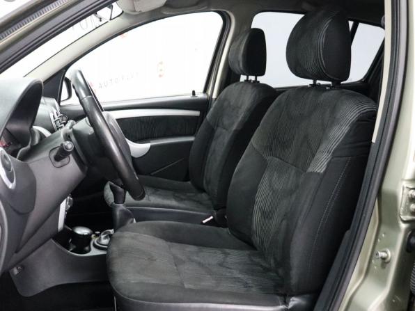 Renault Sandero I с пробегом 2010 года, цена 569 000 рублей, 120000 км, хэтчбек, Автокод Объявления