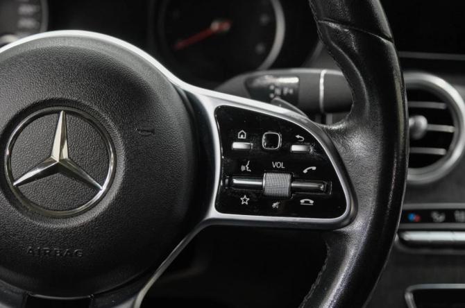Mercedes-Benz C-Класс IV (W205) Рестайлинг с пробегом 2019 года, цена 3 659 000 рублей, 136000 км, седан, Автокод Объявления