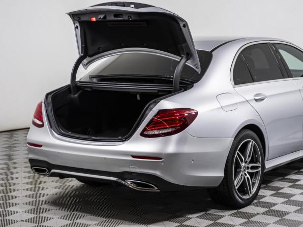 Mercedes-Benz E-Класс V (W213 S213 C238) с пробегом 2018 года, цена 3 530 000 рублей, 79032 км, седан, Автокод Объявления