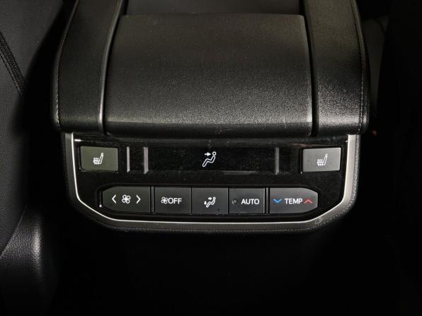 Toyota Highlander IV (XU70) с пробегом 2023 года, цена 4 799 000 рублей, 50330 км, внедорожник, Автокод Объявления