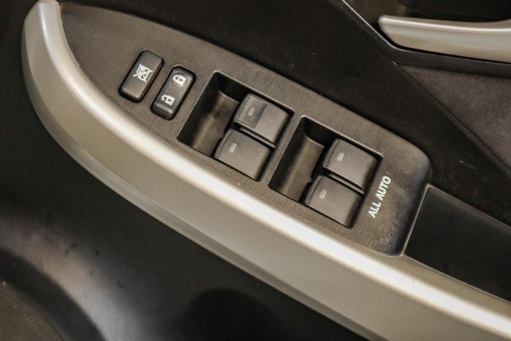 Toyota Prius III Рестайлинг (XW30) Челябинск  - изображение 9