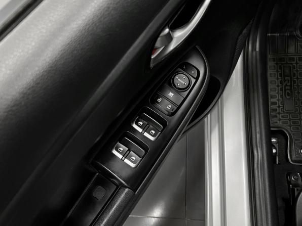 Kia Rio IV с пробегом 2018 года, цена 1 345 000 рублей, 83947 км, седан, Автокод Объявления