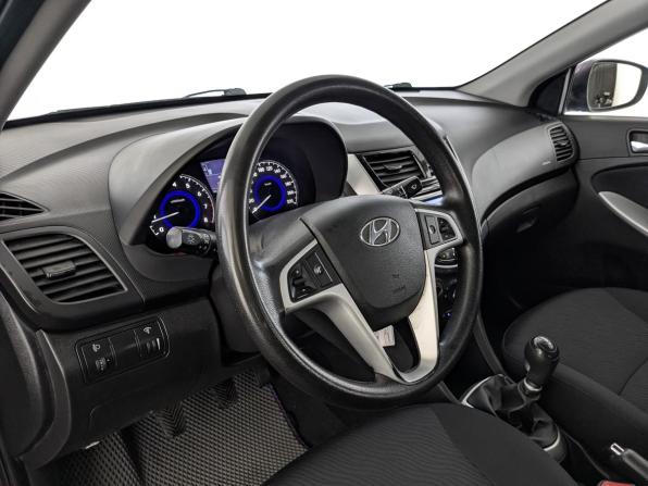 Hyundai Solaris I с пробегом 2012 года, цена 870 000 рублей, 82943 км, седан, Автокод Объявления