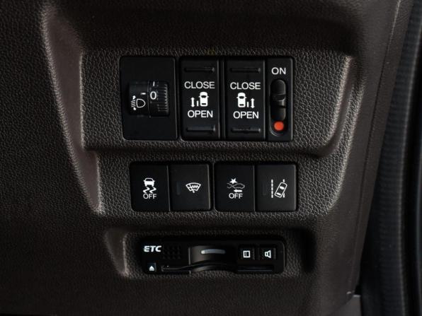 Honda Freed II с пробегом 2018 года, цена 1 770 000 рублей, 88497 км, компактвэн, Автокод Объявления