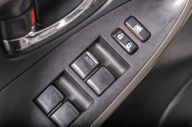 Toyota RAV4 III (XA30) Рестайлинг с пробегом 2011 года, цена 1 539 000 рублей, 226737 км, внедорожник, Автокод Объявления