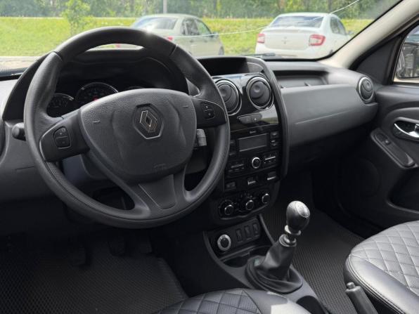 Renault Duster I Рестайлинг с пробегом 2017 года, цена 1 349 000 рублей, 119353 км, внедорожник, Автокод Объявления