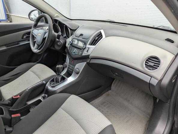 Chevrolet Cruze I Рестайлинг с пробегом 2013 года, цена 640 000 рублей, 246342 км, универсал, Автокод Объявления