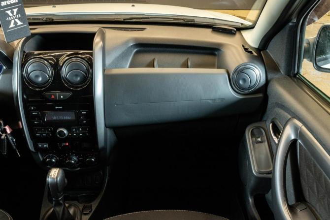 Renault Duster I Рестайлинг с пробегом 2018 года, цена 1 399 000 рублей, 173230 км, внедорожник, Автокод Объявления