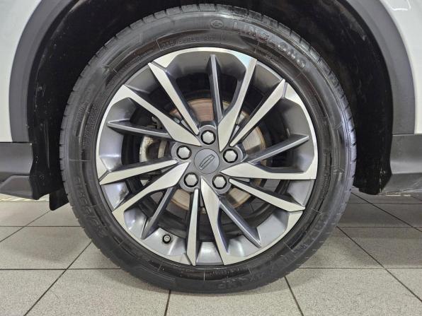 Geely Coolray I с пробегом 2023 года, цена 1 589 000 рублей, 113891 км, внедорожник, Автокод Объявления