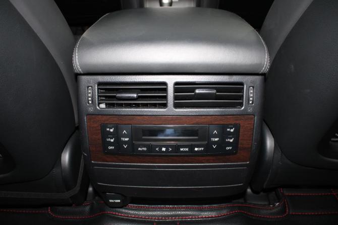 Toyota Land Cruiser 200 Series Рестайлинг 2 с пробегом 2020 года, цена 9 300 000 рублей, 108940 км, внедорожник, Автокод Объявления