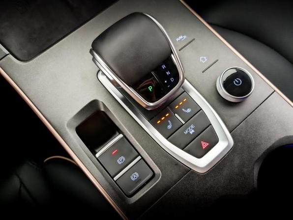 Omoda C5 I с пробегом 2023 года, цена 1 550 000 рублей, 65627 км, внедорожник, Автокод Объявления