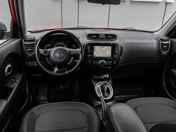Kia Soul II Рестайлинг с пробегом 2018 года, цена 1 790 000 рублей, 33272 км, хэтчбек, Автокод Объявления