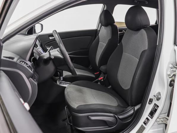 Hyundai Solaris I с пробегом 2012 года, цена 849 000 рублей, 202698 км, хэтчбек, Автокод Объявления