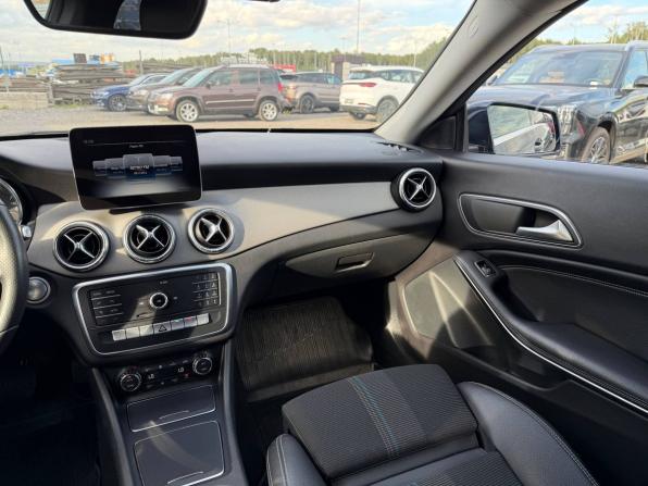 Mercedes-Benz CLA I (C117 X117) Рестайлинг с пробегом 2018 года, цена 1 645 000 рублей, 112321 км, седан, Автокод Объявления