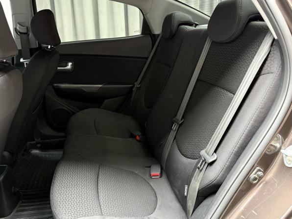 Kia Rio III Рестайлинг с пробегом 2015 года, цена 1 129 000 рублей, 106178 км, седан, Автокод Объявления