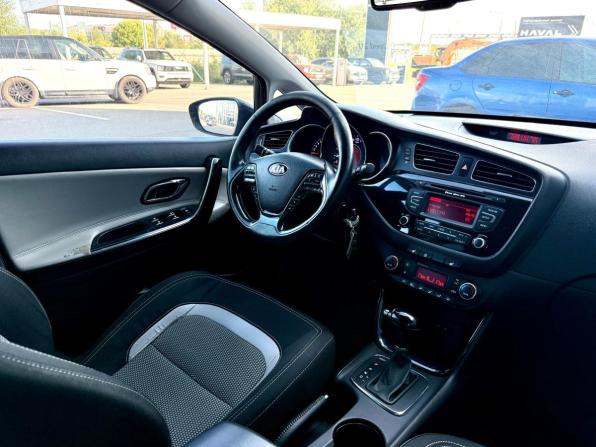 Kia Ceed II с пробегом 2012 года, цена 880 000 рублей, 234389 км, хэтчбек, Автокод Объявления