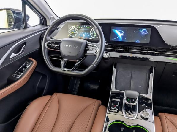 Omoda C5 I с пробегом 2023 года, цена 1 815 000 рублей, 61600 км, внедорожник, Автокод Объявления