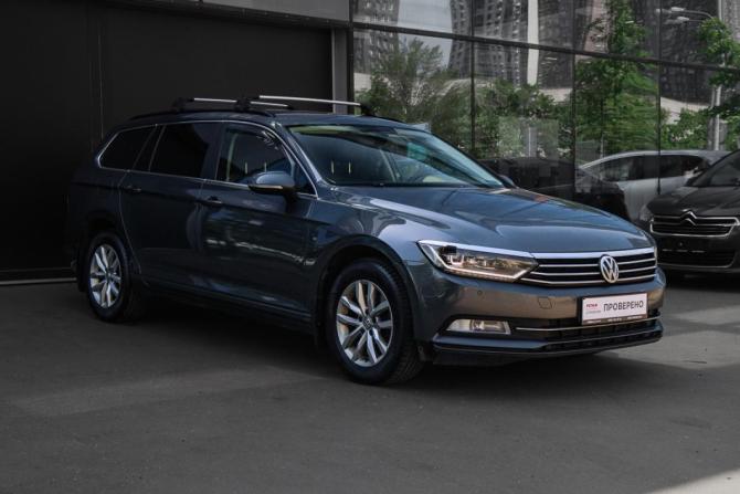 Volkswagen Passat B8 с пробегом 2016 года, цена 1 670 000 рублей, 266958 км, универсал, Автокод Объявления
