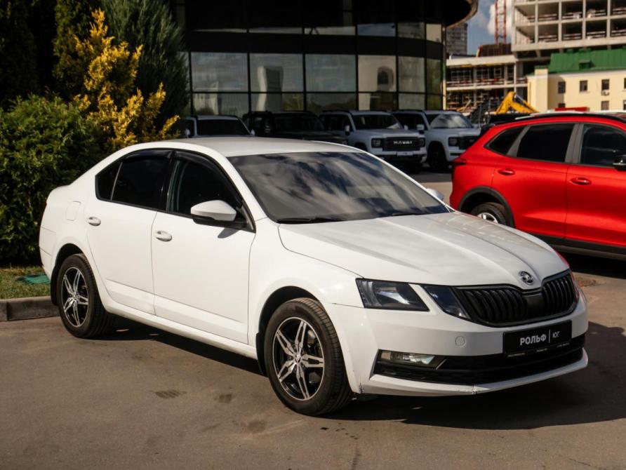 Skoda Octavia III (A7) Рестайлинг Москва  - изображение 2