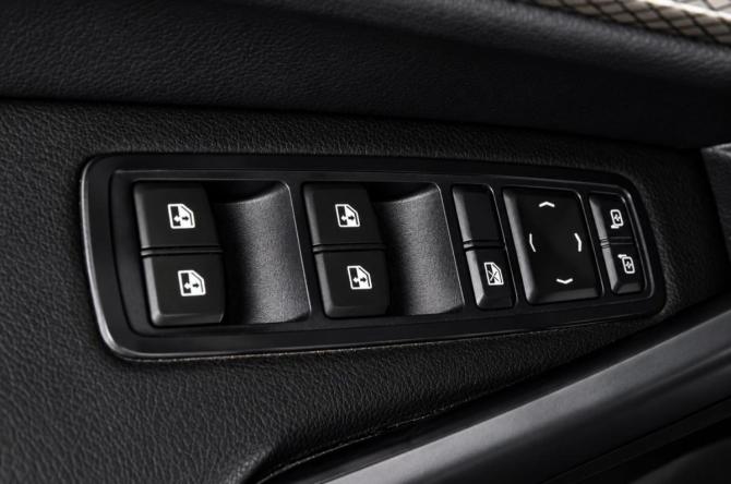 Lada (ВАЗ) Vesta I Рестайлинг (NG) с пробегом 2023 года, цена 1 299 000 рублей, 41882 км, седан, Автокод Объявления