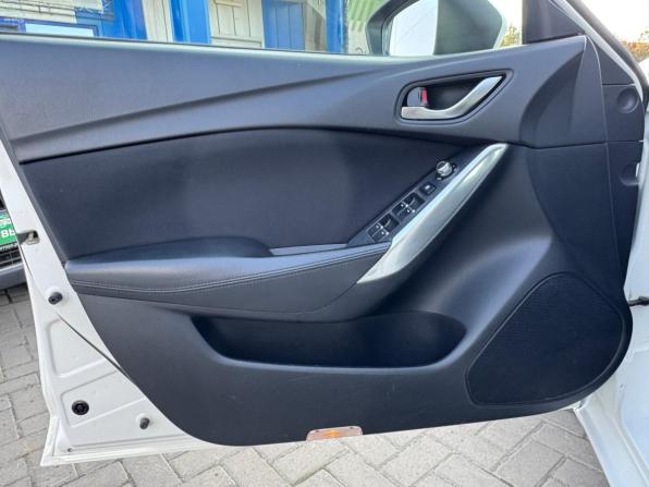 Mazda 6 III (GJ) Рестайлинг с пробегом 2016 года, цена 1 700 000 рублей, 201000 км, седан, Автокод Объявления