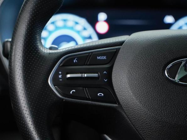 Hyundai Santa Fe IV Рестайлинг с пробегом 2021 года, цена 3 399 077 рублей, 136028 км, внедорожник, Автокод Объявления