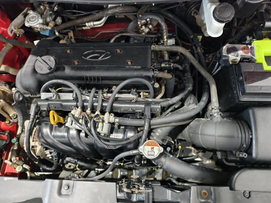 Hyundai Solaris I Курск  - изображение 16