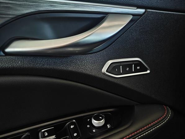 Geely Tugella I с пробегом 2021 года, цена 2 350 000 рублей, 115595 км, внедорожник, Автокод Объявления