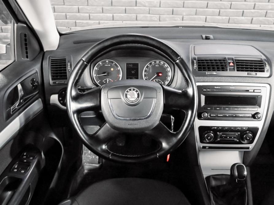 Skoda Octavia II (A5) Рестайлинг Екатеринбург  - изображение 12