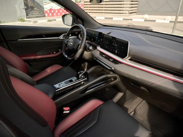 Geely Coolray I Рестайлинг с пробегом 2023 года, цена 2 149 000 рублей, 31251 км, внедорожник, Автокод Объявления