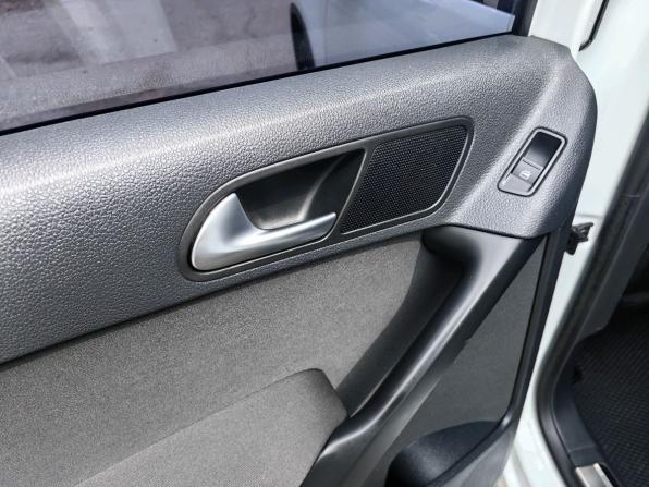 Volkswagen Tiguan I Рестайлинг с пробегом 2015 года, цена 1 549 999 рублей, 115000 км, внедорожник, Автокод Объявления