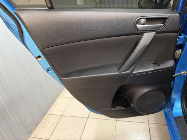 Mazda 3 II (BL) с пробегом 2009 года, цена 680 000 рублей, 160137 км, седан, Автокод Объявления
