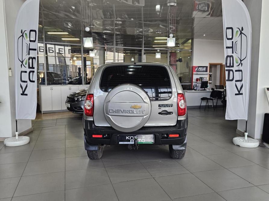 Chevrolet Niva I Рестайлинг Курган  - изображение 5