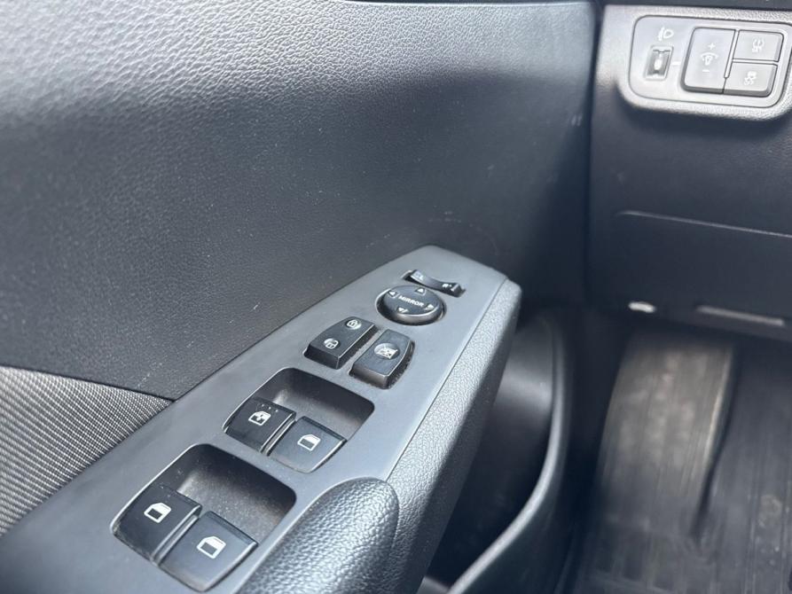 Hyundai Solaris II Великие Луки  - изображение 17