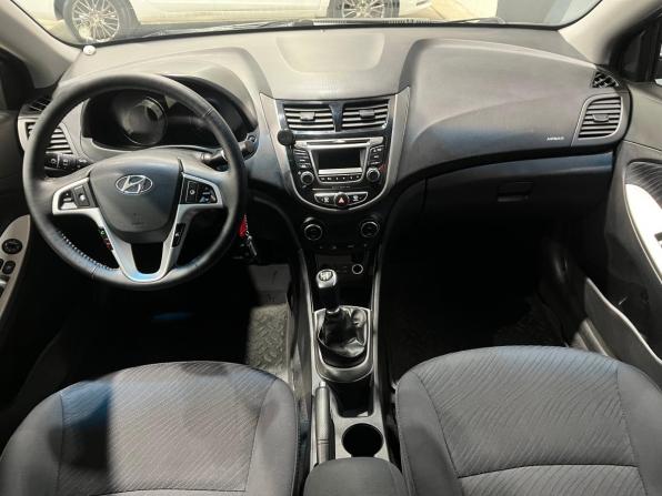 Hyundai Solaris I Рестайлинг с пробегом 2014 года, цена 798 000 рублей, 178200 км, седан, Автокод Объявления