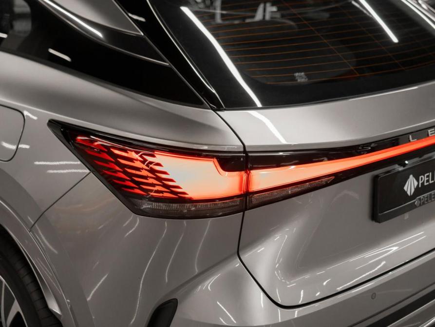 Lexus RX V Москва  - изображение 9
