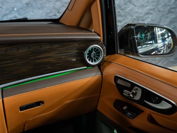 Mercedes-Benz Vito III (W447) Рестайлинг 2 с пробегом 2024 года, цена 7 250 000 рублей, 32192 км, минивэн, Автокод Объявления