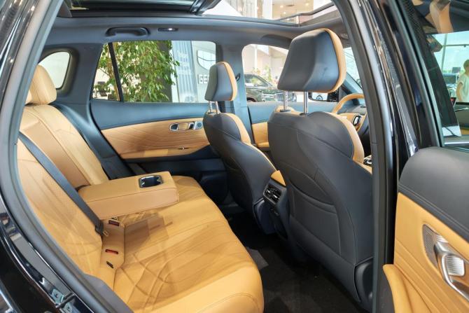 Новый Geely EX5 Гибрид 2026 года, цена 3 829 990 рублей, внедорожник, Автокод Объявления