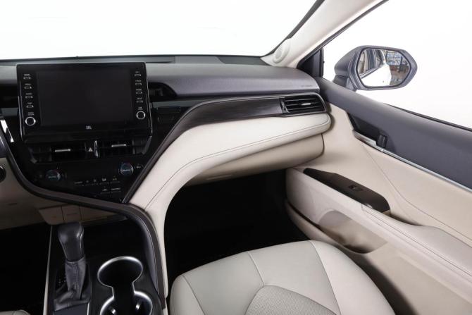 Toyota Camry VIII (XV70) Рестайлинг с пробегом 2021 года, цена 3 549 000 рублей, 185700 км, седан, Автокод Объявления