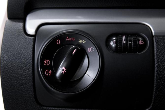 Volkswagen Golf VI с пробегом 2011 года, цена 749 000 рублей, 215000 км, хэтчбек, Автокод Объявления