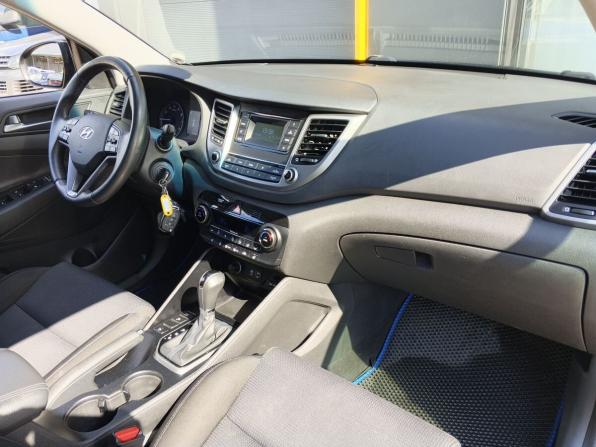 Hyundai Tucson III с пробегом 2015 года, цена 1 370 000 рублей, 269392 км, внедорожник, Автокод Объявления