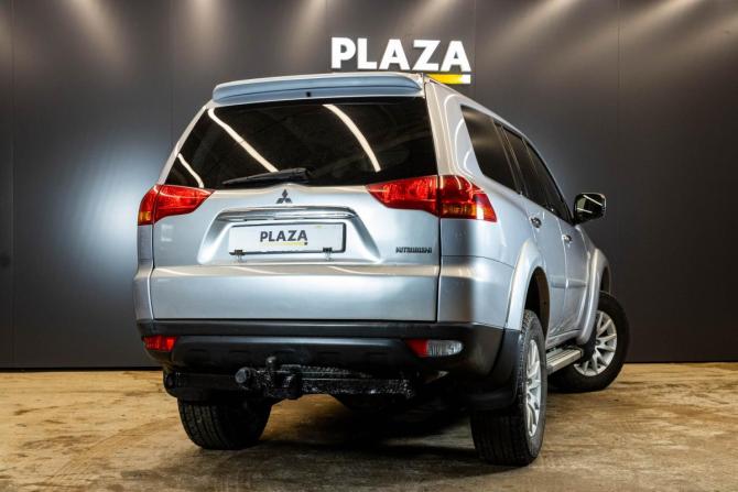 Mitsubishi Pajero Sport II Рестайлинг с пробегом 2013 года, цена 1 769 000 рублей, 203793 км, внедорожник, Автокод Объявления
