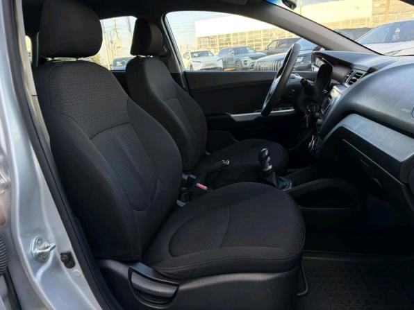 Kia Rio III с пробегом 2013 года, цена 899 000 рублей, 164000 км, хэтчбек, Автокод Объявления