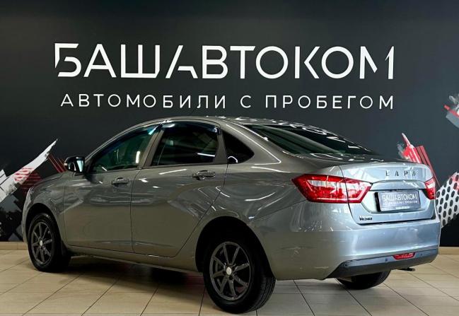 Lada (ВАЗ) Vesta I с пробегом 2017 года, цена 835 000 рублей, 55849 км, седан, Автокод Объявления