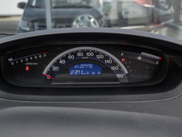 Honda Freed I Рестайлинг с пробегом 2013 года, цена 1 265 000 рублей, 207770 км, компактвэн, Автокод Объявления