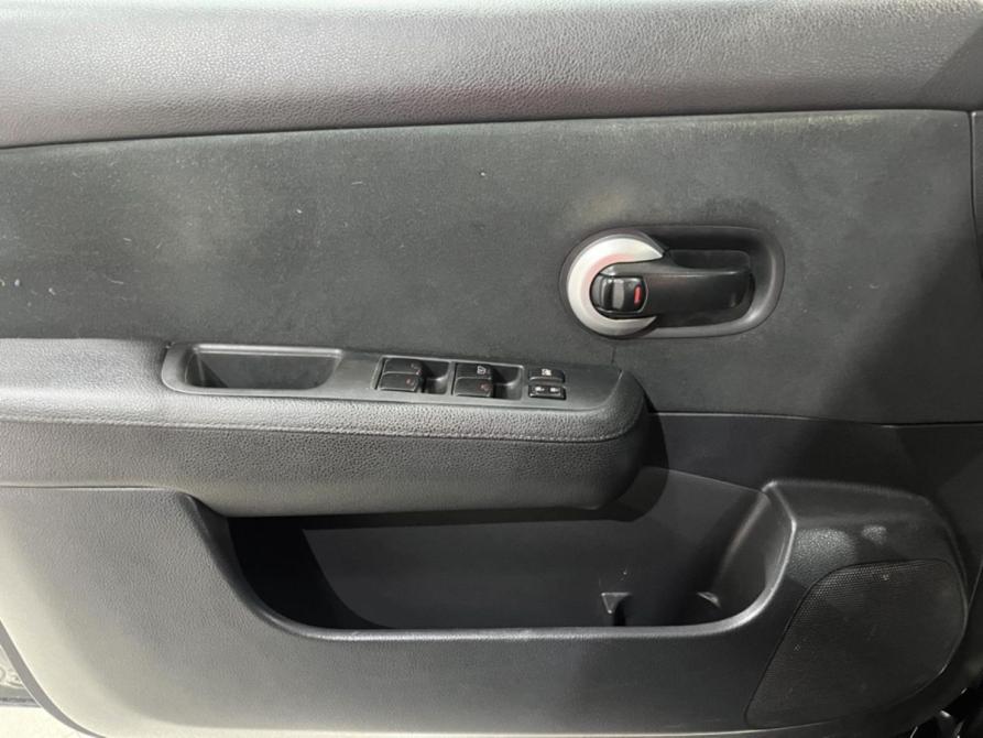 Nissan Tiida I Рестайлинг Курск  - изображение 13