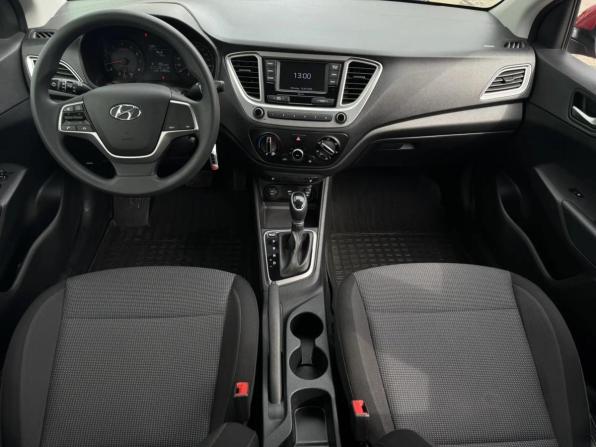 Hyundai Solaris II Рестайлинг с пробегом 2021 года, цена 1 550 000 рублей, 37964 км, седан, Автокод Объявления