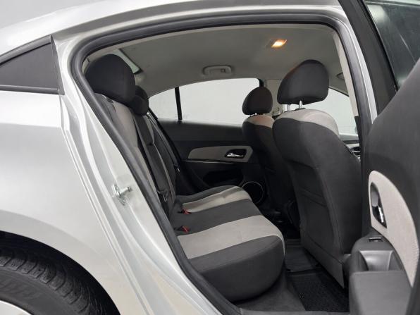 Chevrolet Cruze I с пробегом 2011 года, цена 549 000 рублей, 240000 км, седан, Автокод Объявления