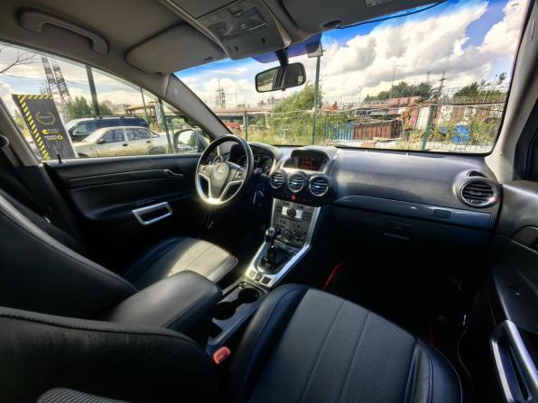 Opel Antara I Рестайлинг с пробегом 2012 года, цена 859 000 рублей, 220000 км, внедорожник, Автокод Объявления