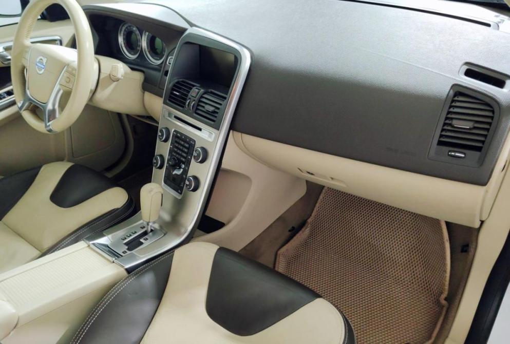 Volvo XC60 I Ярославль  - изображение 16